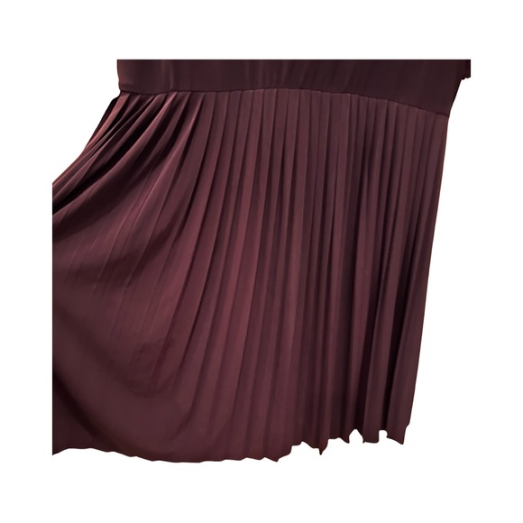 Women's ASOS Maternity Pleat and Lace Mini Dress Size 14 NWT - Picture 4 of 11